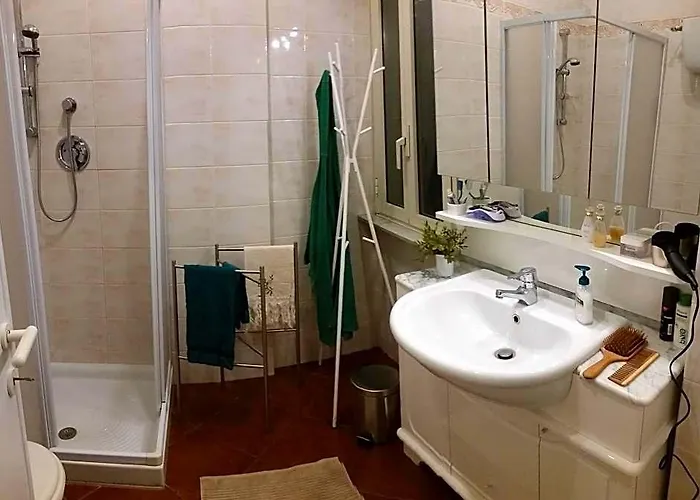 Claudia A Monteverde Oda ve Kahvaltı Roma